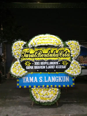 Papan Bunga Duka di Pinaras
